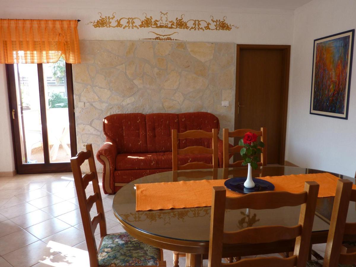 Villa Linet Фунтана Экстерьер фото